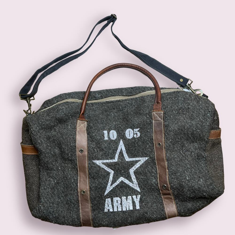 The Barrel Shack Handmade The Grant Bag
